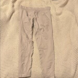 DFYNE Cream Leggings